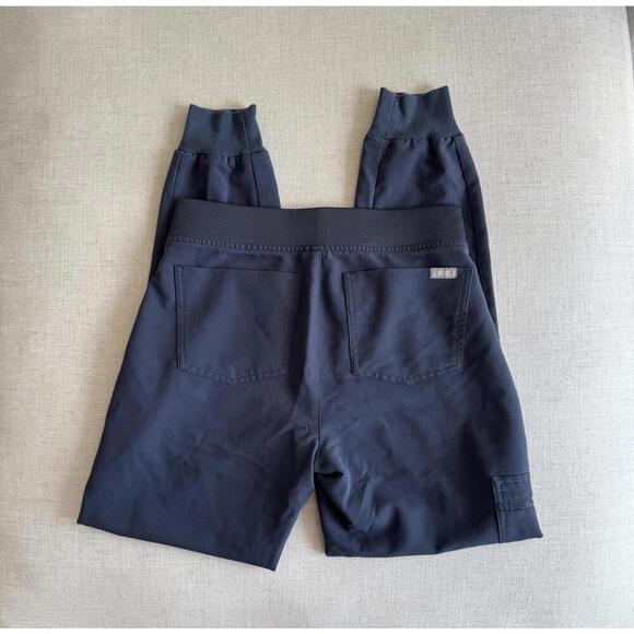 Figs Zamora Jogger in Quiet Navy Size XS - Picture 4 of 5